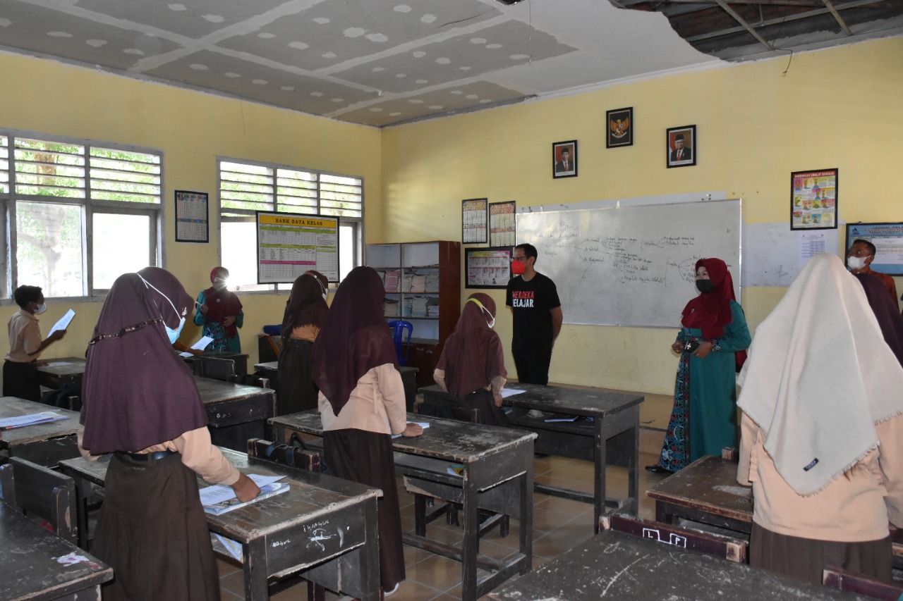 Gubernur NTB Bersama Mendikbudristek Tinjau PTM di Lombok Tengah