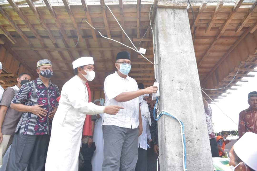 Kunker, Gubernur NTB Resmikan Sumur Bor di Labangka