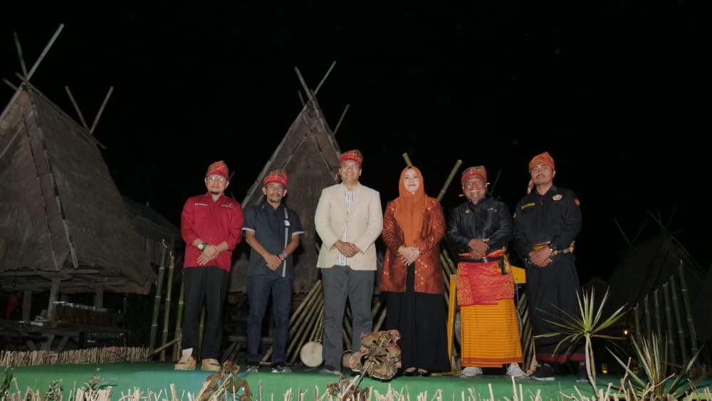Gubernur NTB dan Bupati Bima Hadiri Pembukaan Festival Uma Lengge Wawo