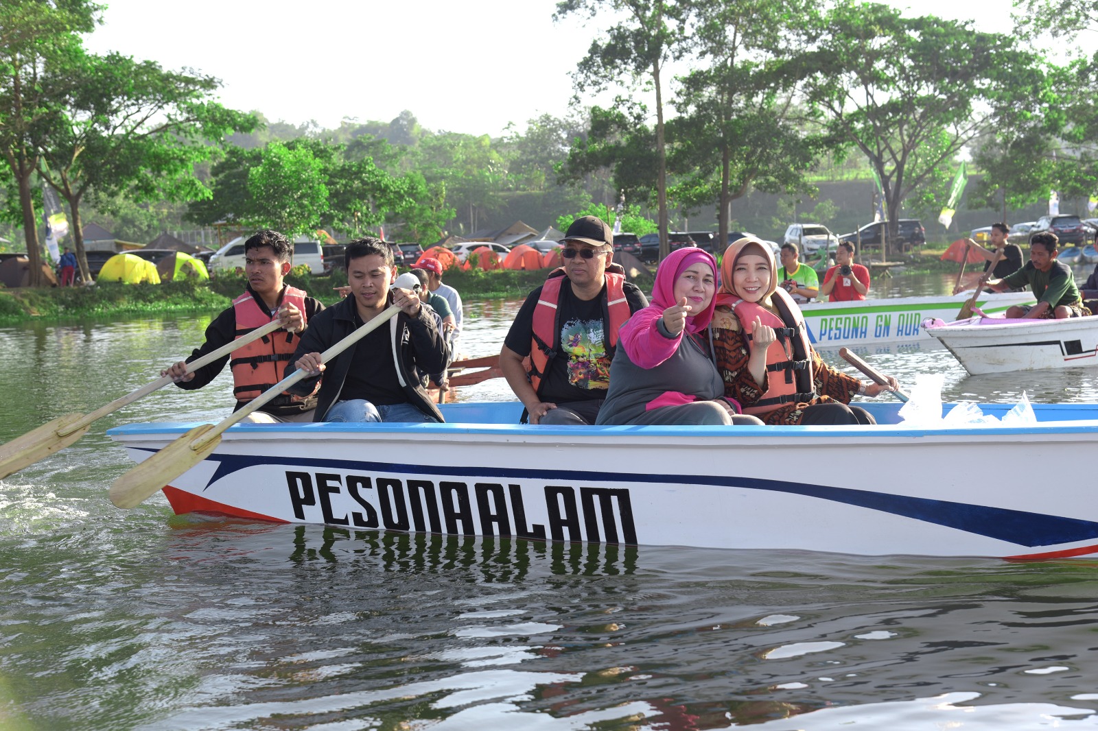 Zul-Rohmi Kompak Tebar 500 Ribu Bibit Ikan dan Tanam Pohon di Gunung Jae