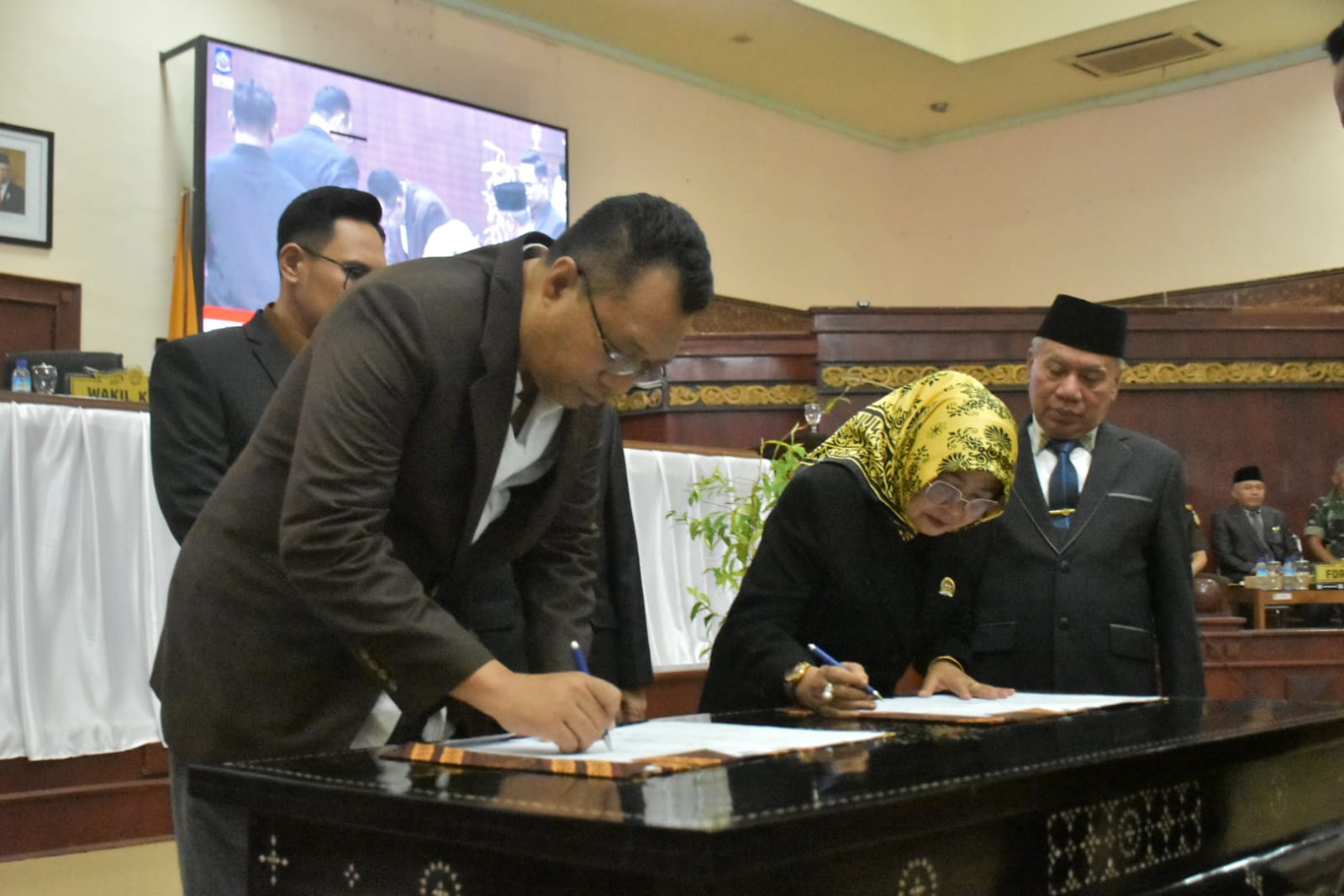 Gubernur dan DPRD NTB Sepakati KUA-PPAS APBD 2023