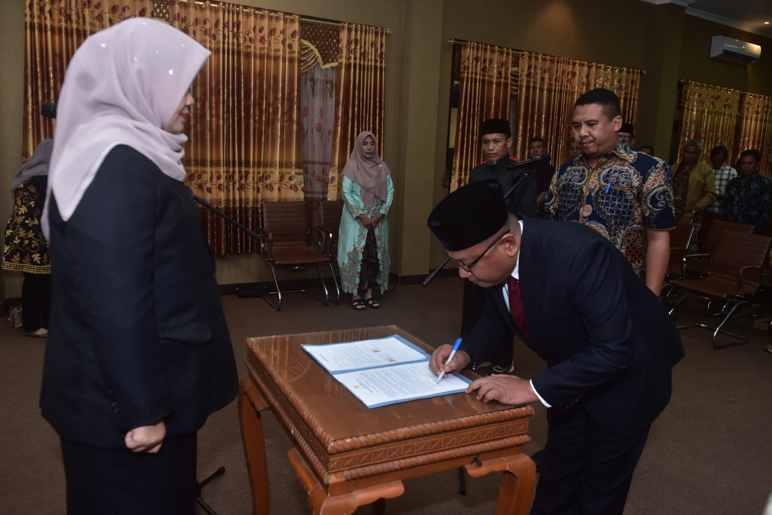 Bupati Bima Lantik Pj Sekretaris Daerah