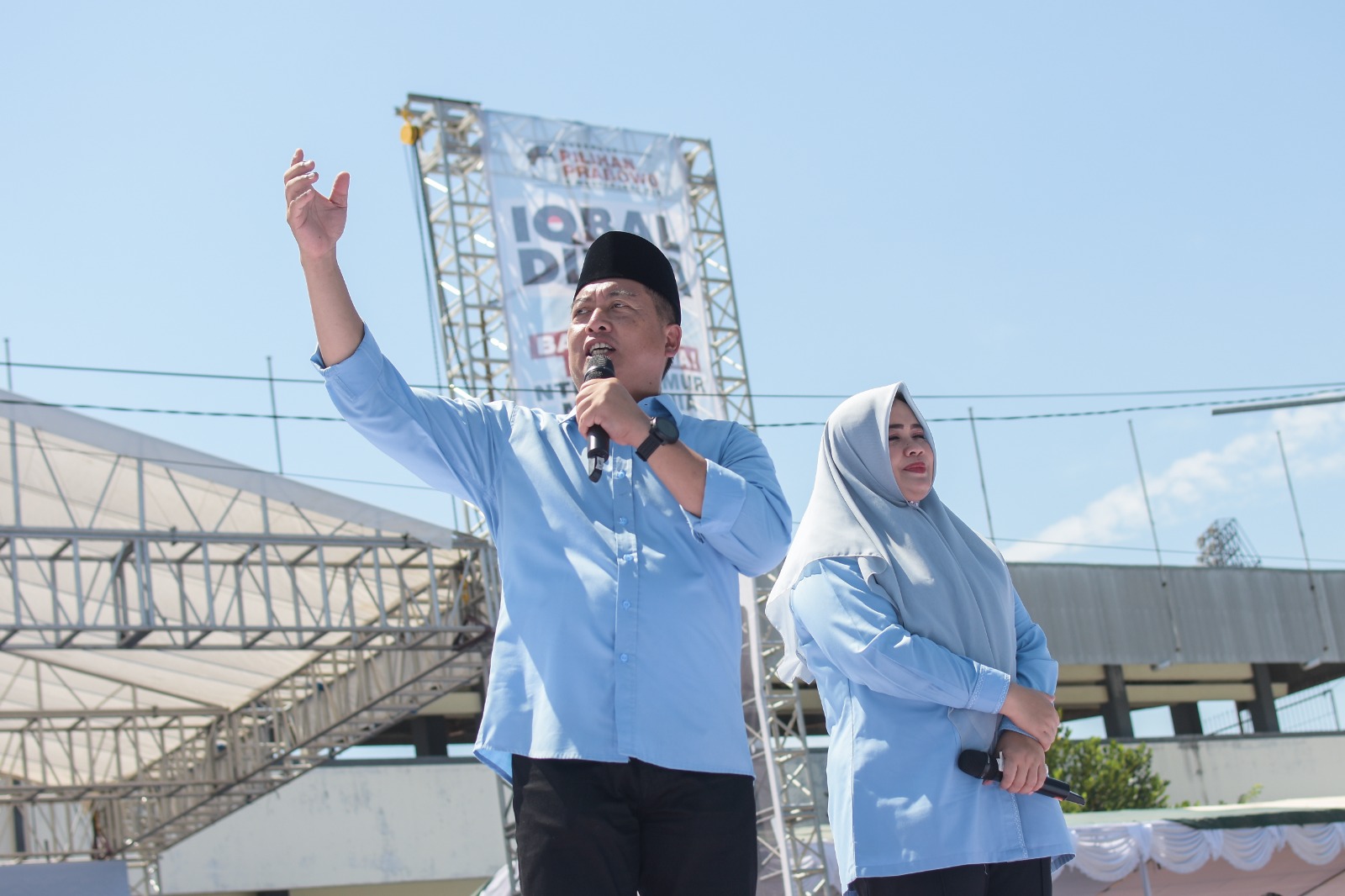 Gerak Jalan Santai Dan Deklarasi Ikbal-Dinda Di Gor Turide 2024