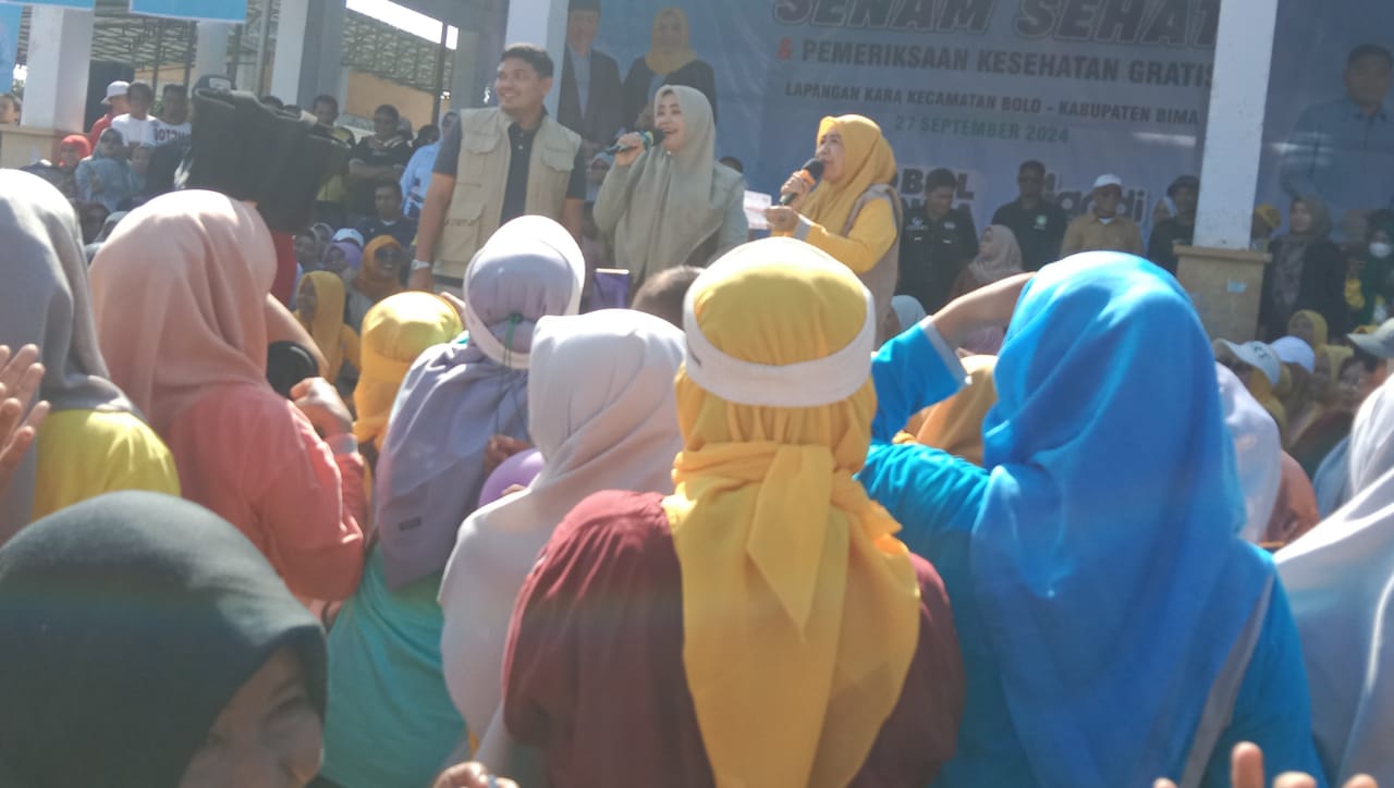 SENAM SEHAT Dan Pemeriksaan Kesehatan Gratis BERSAMA CALON Bupati Bima Nomor Urut 2 DAEYANDI-UMIROS DAN CALON Gubernur NTB NOMOR urut 3 IKBAL-DINDA Di Lapangan KARA BOLO
