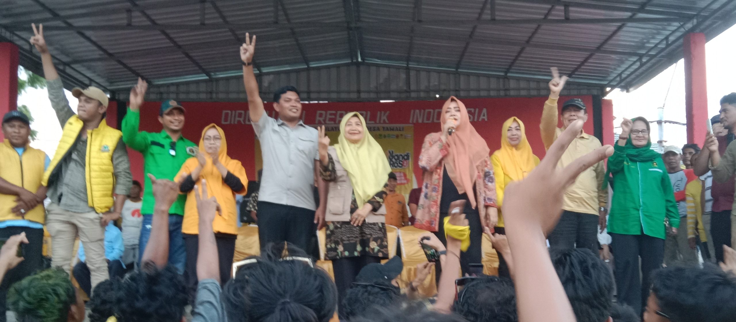 KABUPATEN BIMA, PASLON NOMOR URUT 2 YANDI-ROS GENCAR BLUSUKAN TIAP-TIAP DESA DI KECAMATAN WERA