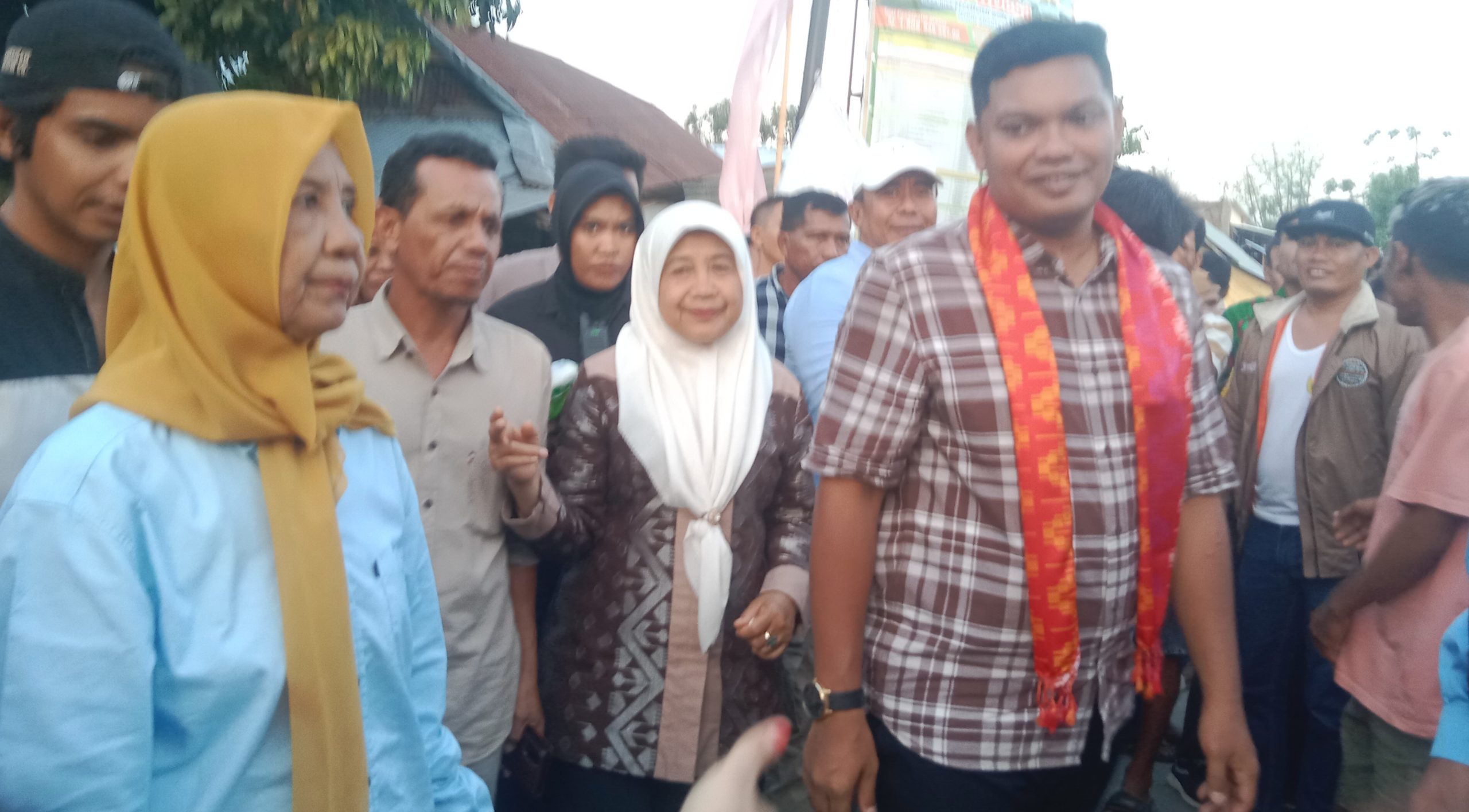 TETAP DI HATI MASYARAKAT,CALON BUPATI BIMA  YANDI-ROS NOMOR URUT 2  DI KECAMATAN WOHA